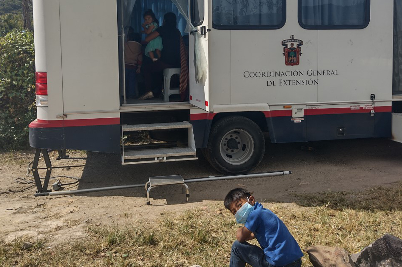  Detectan dengue activo y rezago de vacuna COVID-19 en indígenas de Cuexcomatitlán