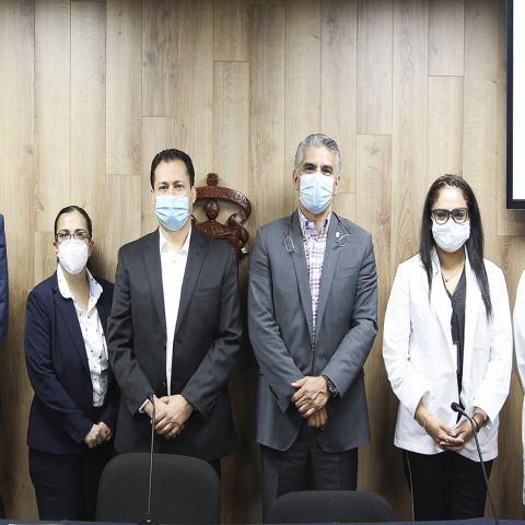 Pueden donar sangre en bancos del HCG personas vacunadas contra COVID-19 